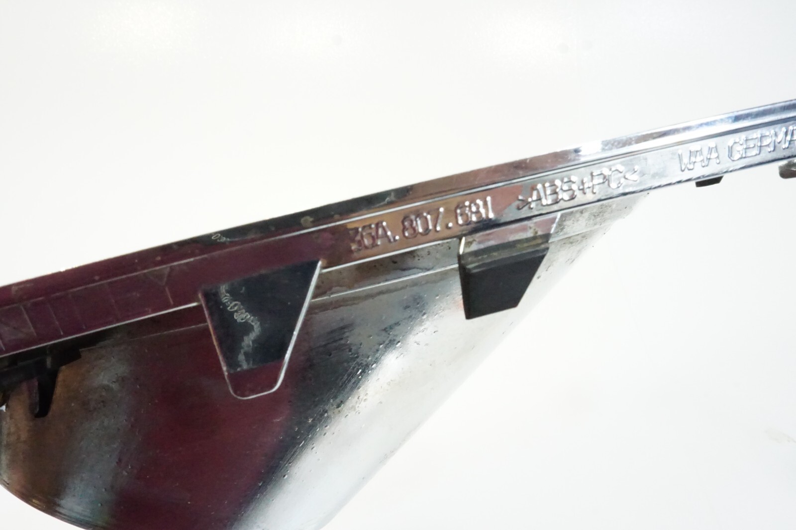 2016-2019 BENTLEY BENTAYGA LEFT FRONT DRIVER SIDE BUMPER CHROME GRILL 36A807681
