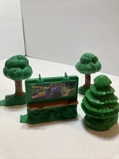 Fisher Price Geotrax Accessory Parts Trees & Road Sign Lot