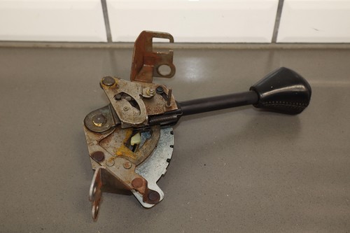 84-96 C4 Corvette Automatic Trans Floor Shifter W/ Knob - Picture 9 of 12
