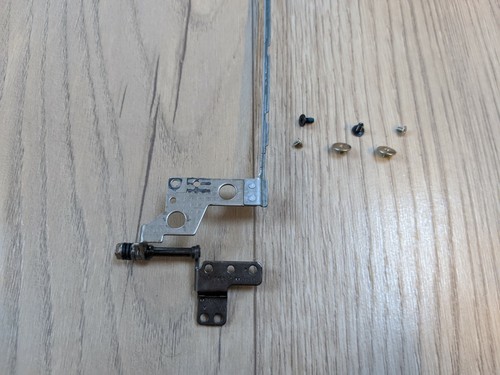 Lenovo Ideapad 330-15 320-15 LCD Screen Left Hinge Mounting Hinges AM13R000100 - Afbeelding 3 van 4