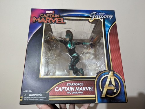 NEW Captain Marvel Starforce PVC Statue Diorama Marvel Movie Gallery 2019 NEW! - Foto 12 di 13