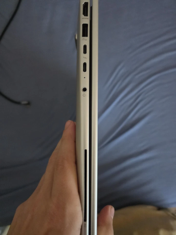 HP EliteBook 640 G11 · Core Ultra 5 125U · 16GB · 512GB, photo 3 sur 5