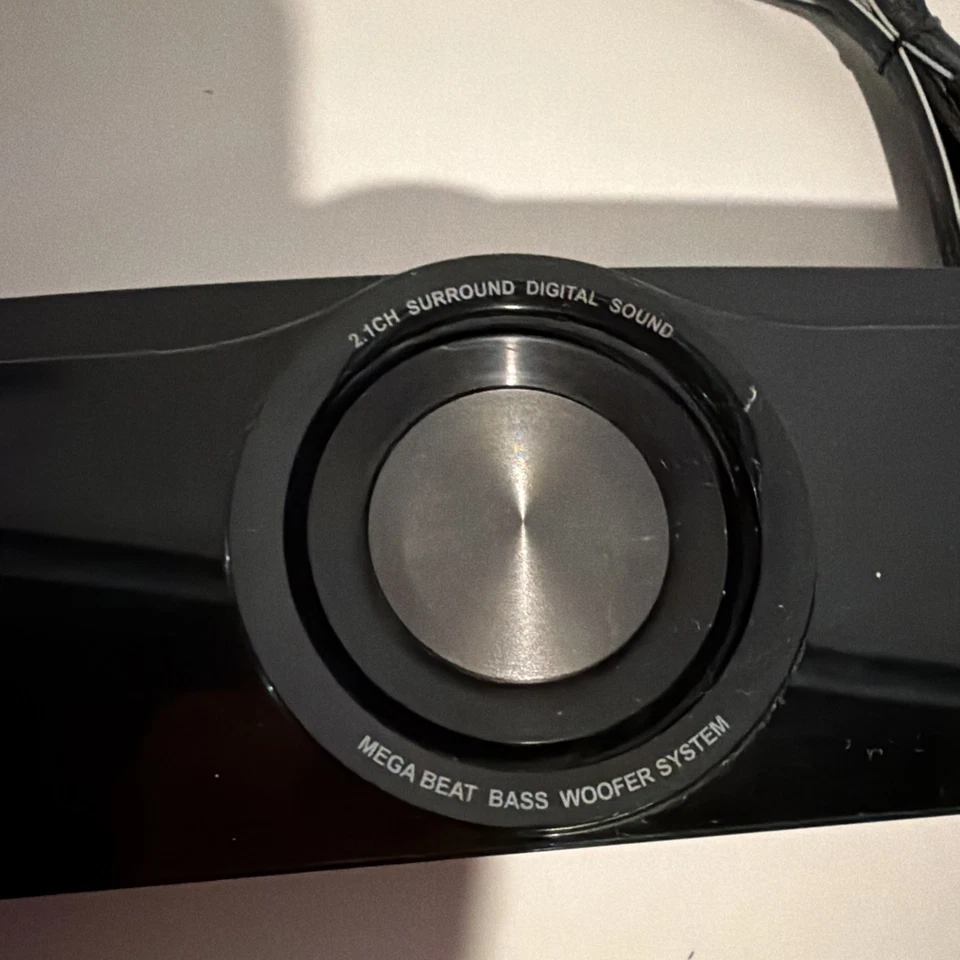 Barra de sonido Samsung HW-E350 negra Dolby Digital HDMI sin control remoto Dolby Digital Foto 2 de 4