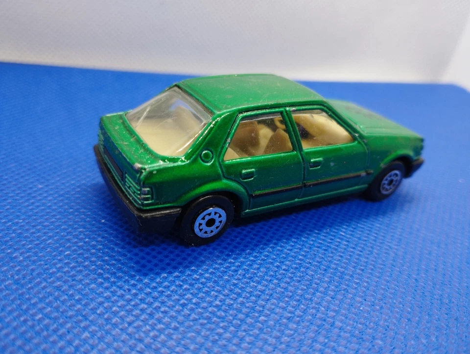 Mc Toy Peugeot 309 - Photo 3/4