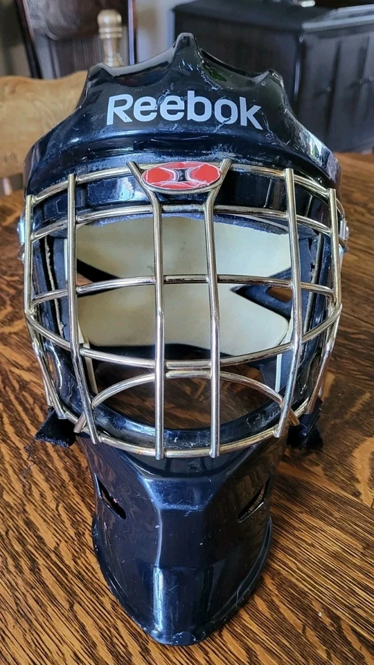 Máscara de portero Reebok 3K adulto mediana usada 2016 Foto 2 de 4