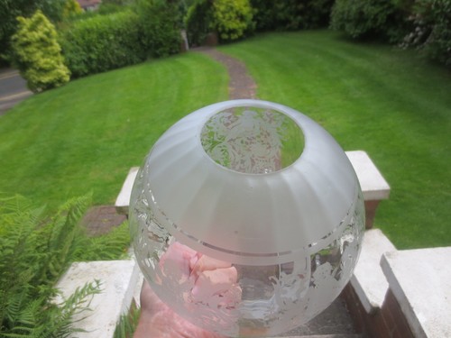 SUPERB DELICATE ORIGINAL ANTIQUE CHERUB RIBBED ACID ETCHED DUPLEX OIL LAMP SHADE - Picture 6 of 15