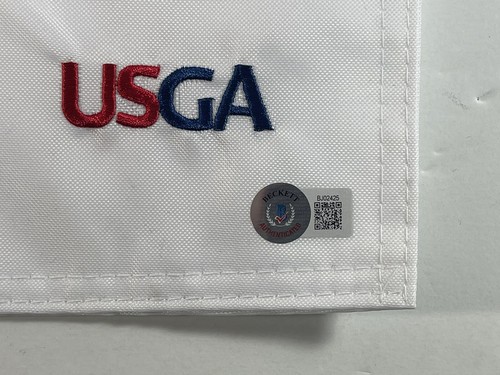 PIN DE GOLF ABIERTO PARA MUJER ROSA ZHANG FIRMADO 78TH EE. UU. BANDERA PEBBLE BEACH 2023 BAJO AUTENTICIDAD 2 - Imagen 2 de 2