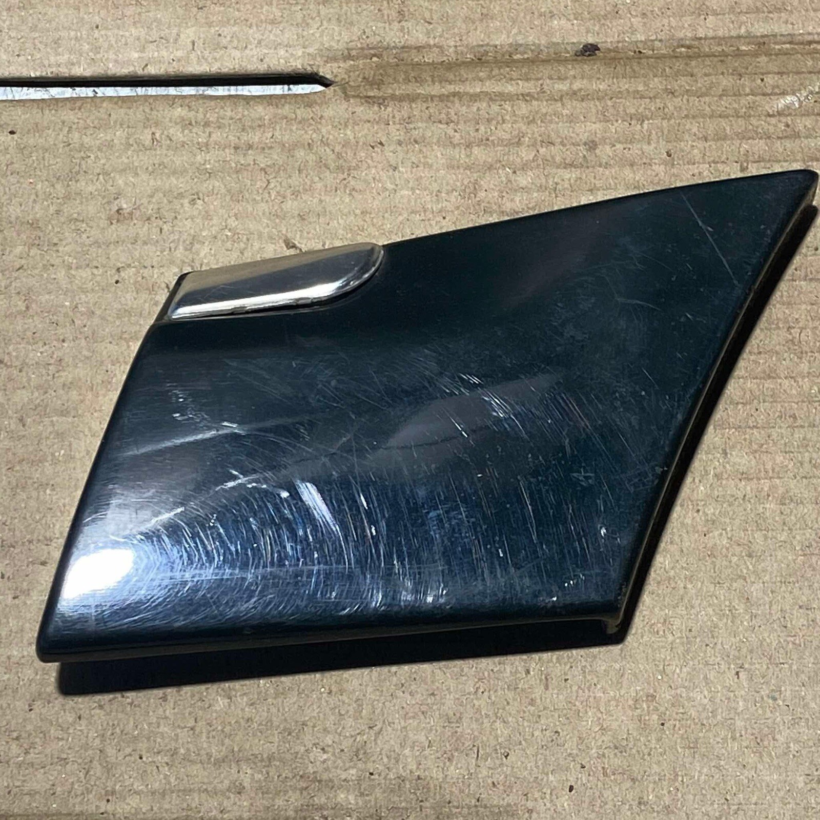 Audi A8 D2 Quattro Exterior Rear Left Fender Molding Trim 4D0853983 Dark Green