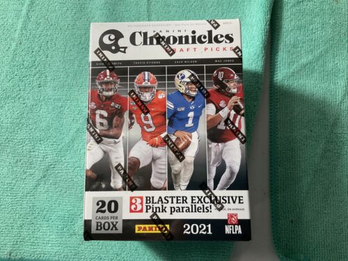 2021    PANINI.     DRAFT PICK   Chronicles Football Blaster Box  Factory Sealed - Picture 1 of 4