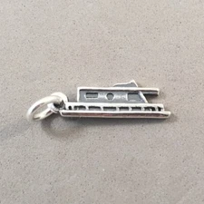 .925 Sterling Silver HOUSEBOAT CHARM Lake Powell Shasta Mead Voyageurs 925 NT22