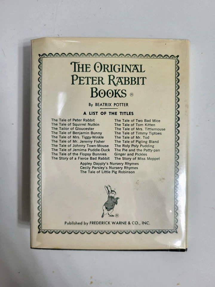 First American Edition Beatrix Potter's "The Tailor of Gloucester" – 1931 Foto 2 de 4