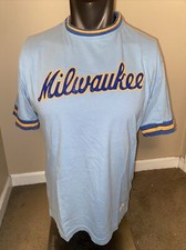 Milwaukee Brewers Throwback Logo Red Jacket Brand Soft T-Shirt Size Large