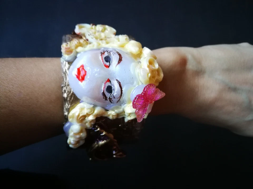 Rigid Bracelet Armlet Jewelry Woman Luxury Brand Cuff Bangle Doll Head Sculpture - Image 4 of 4