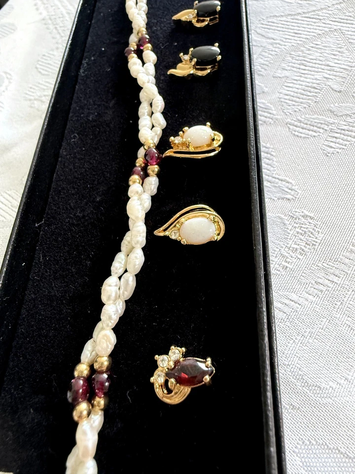 4 pc Set Fresh Water Pearls Garnet Bracelet 3 Pairs Earrings Genuine Stones Opal - Image 3 of 4