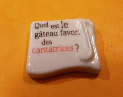 Bean - What is the singer's favorite cake? CROUSTIPATE ... (Ref. 4353)