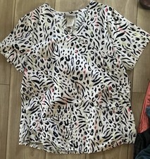 Scrubstar Scrub Top Medium EUC Multicolored Leopard