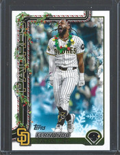 FERNANDO TATIS JR. 2025 TOPPS HOLIDAY SHORT PRINTS H170 IMAGE VARIATIONS PADRES