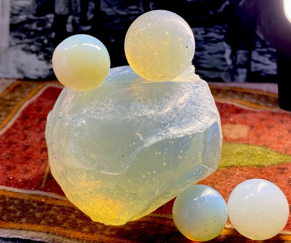 😎“Moonies”Vintage Akro Translucent Base Marbles-“Dug”.55-.68 W/ Matching Cullet - Image 2 of 4