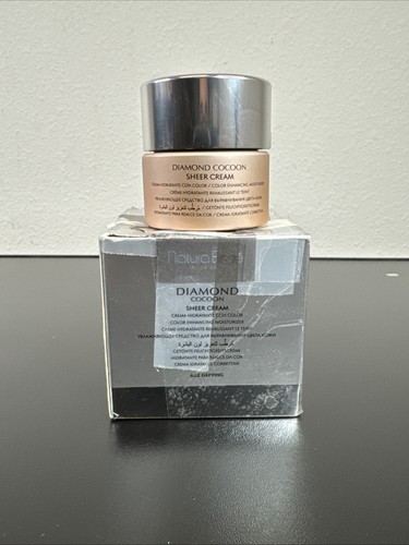 Natura Bissé Diamond Cocoon Sheer Cream Color Enhancing Moisturizer 0.5 oz - Picture 2 of 5