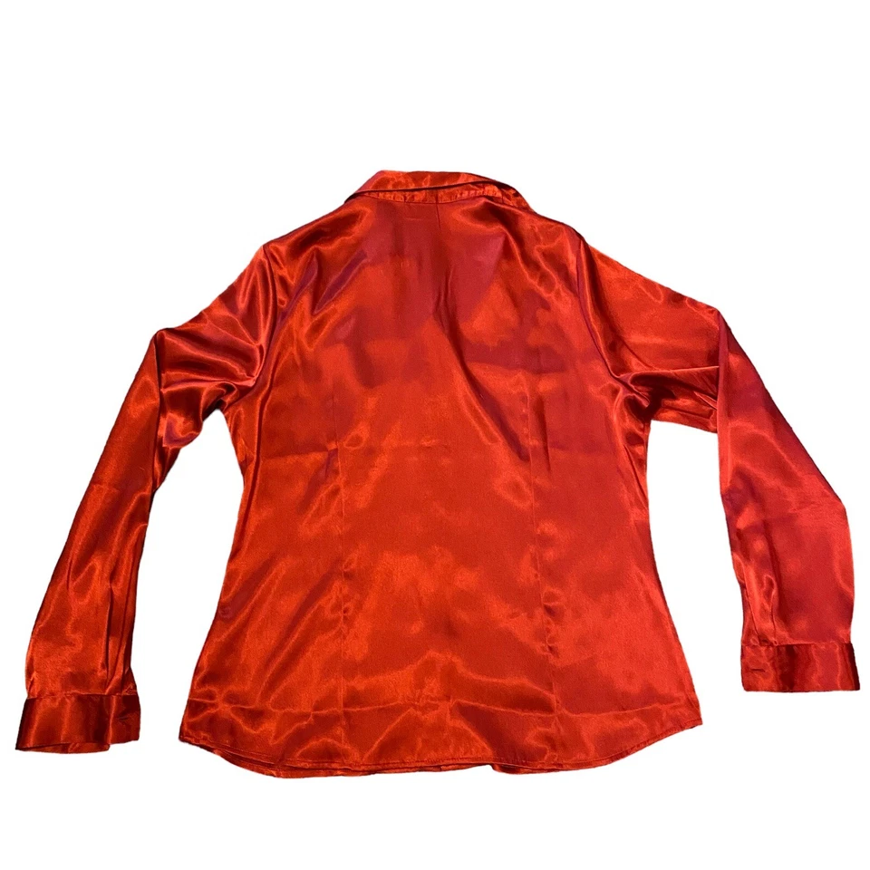 Liz Baker 女式衬衫 16 码红色缎面纽扣荷叶边圣诞盛装 — 第 3/4 张图片