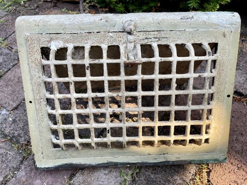 STEEL WHITE Louvered 8x12GRATE Ornate Victorian Furnace HEAT Antique Window Vent - Picture 2 of 10