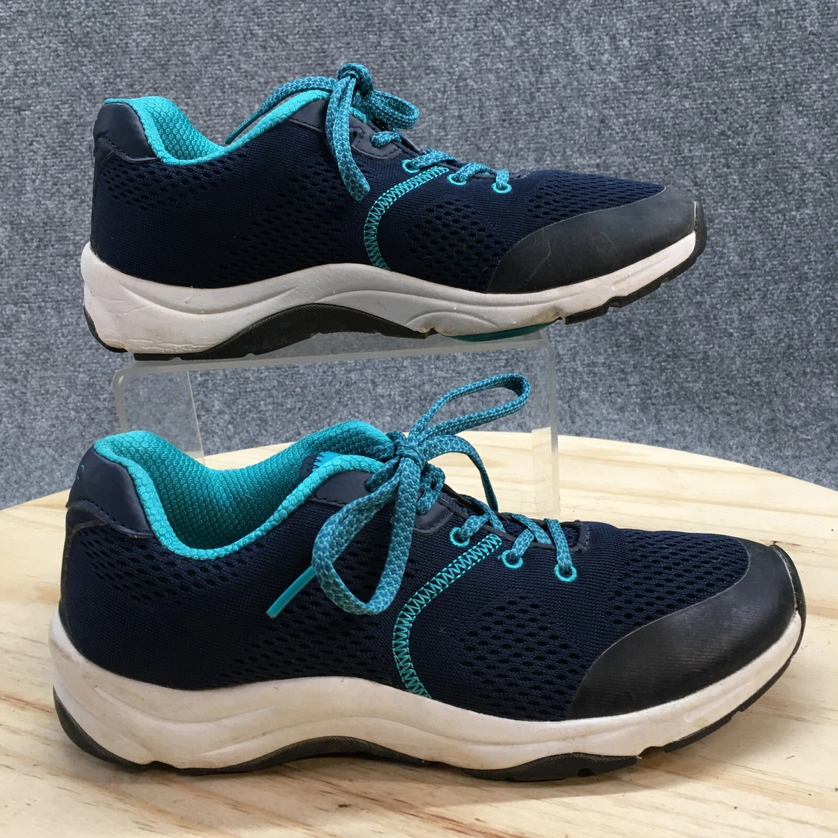 Vionic blue sales shoes