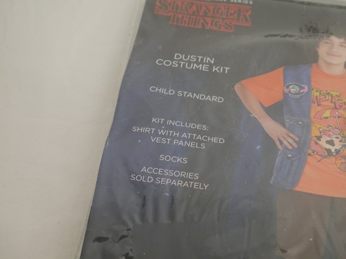 Stranger Things Dustin Costume Kit Child Standard Halloween Dress Up Cosplay - Picture 2 of 5