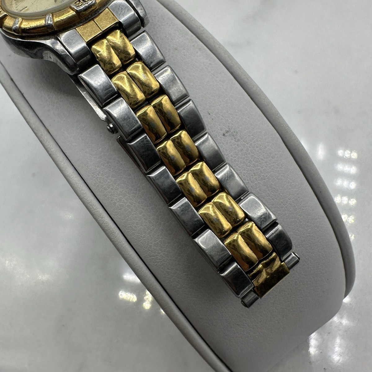 SEIKO Sports 50 7N82-0261 Two Tone Quartz Women display picture 3