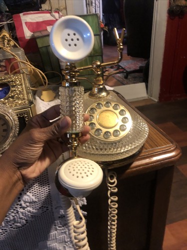 Vintage 2000 TT Systems Crystal Gold Toned Princess Style Push Button Phone - Picture 4 of 10