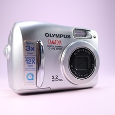 Olympus Digital Camera Camedia C-370 Zoom 3.2MP Silver Tested