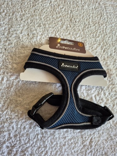 Small Dog Soft Airmesh All Pet Solutions dog harness. - Picture 11 of 12