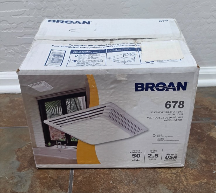 BROAN-NUTONE 678 Bathroom Vent Fan Light Combo 100W Ceiling Exhaust