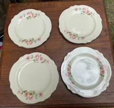 Vintage Homer Laughlin Bread Dessert Plates Lot 4 Virginia Rose 6 1/4 inch