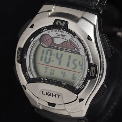 CASIO W-753 Tide Graph Digital Herrenuhr