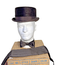 Vintage Le Cheval Men s Brown Beaver Fur Top Hat Equestrian 6-3/4 Bowtie/Belt