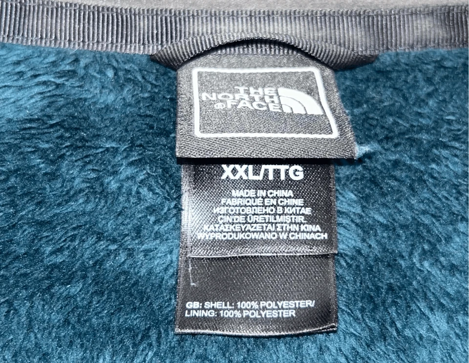 The North Face Women's Osito Jacket, in the Balsam Green color size XXL. C26-17 - Image 2 of 4