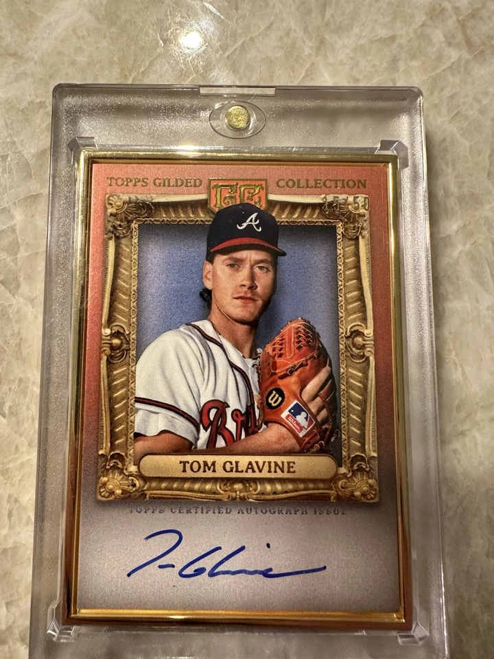 2024 Topps Gilded MLB Tom Glavine Gold Framed Hall of Famers Auto Rose Gold /50 - Image 3 of 4