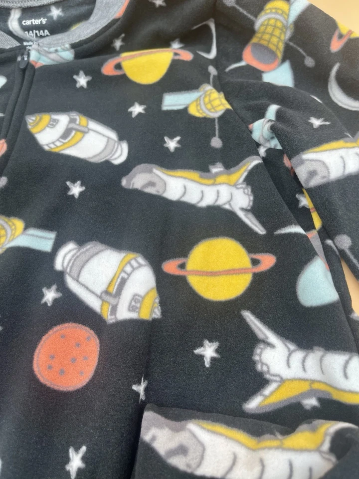Pijama Carter’s Boys Space Rockets Negro con Pies Una Pieza Nuevo Talla 14 Foto 2 de 4