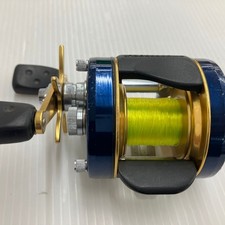 baitcasting reela Lew's KVD Elite Baitcast Reel - Right
