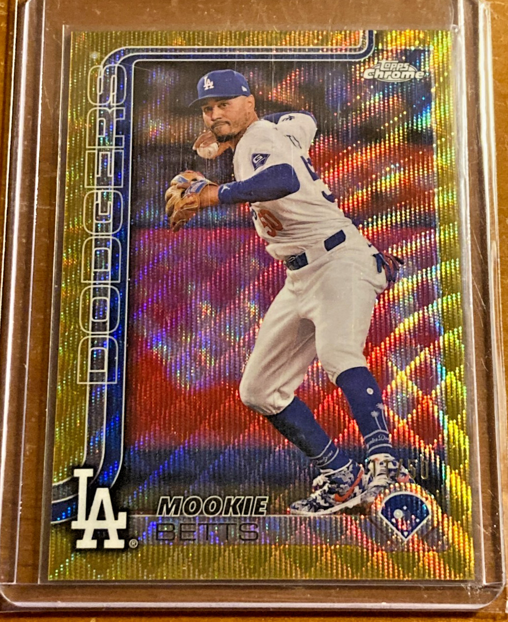 2025 Topps Chrome Mookie Betts Gold Wave Refractor /50 #50 Dodgers