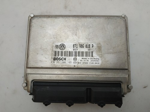 VW PASSAT B5 3B2 2.3 110KW 2000 Steuergerät ECU 071906018P 0261206165