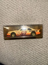 1994 Racing Champions Hooters 500 Atlanta Motor Speedway Program Car 1:64  93