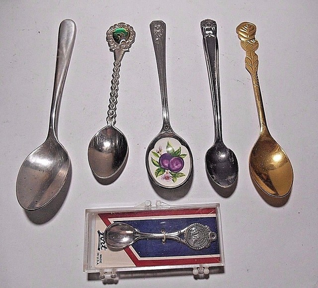 LOT OF 6 DECORATIVE COLLECTIBLE SPOONS PLEASE LOOK! eBay