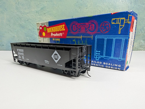 Tolva lateral Roundhouse escala HO 3 bahías Erie #38443 LEER | Zustand: Used
