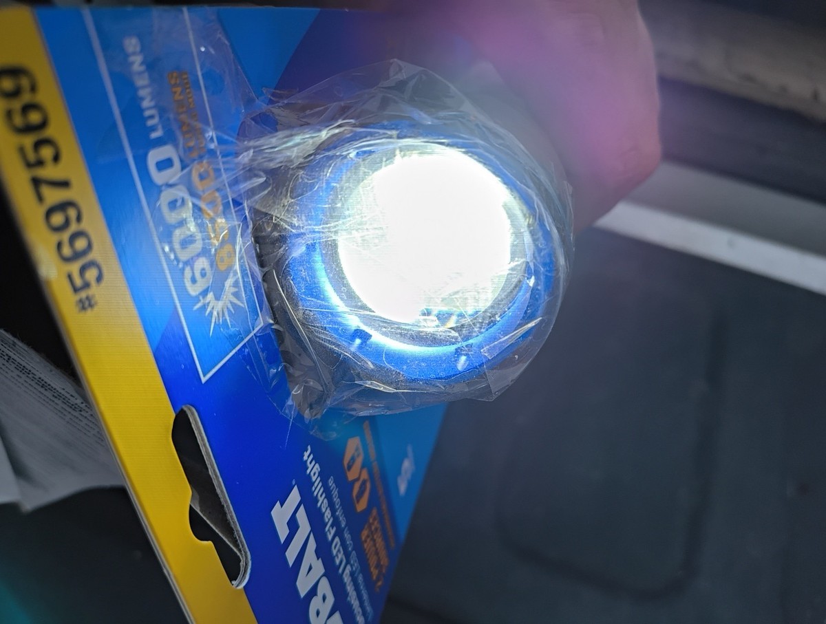 Kobalt 6000-Lumen 5 -Adjustable Mode LED Rechargeable Flashlight