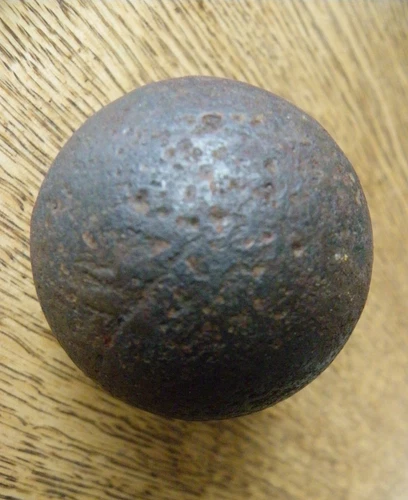 CIVIL WAR ERA CANNON BALL - 2" IRON GRAPE SHOT - GETTYSBURG