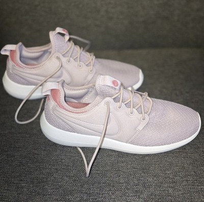 Nike Womens Roshe 2 Running Shoes Pink US Size 9 Super Nice!  Sneakers!