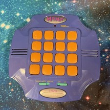 Tiger Electronics Henry Electronic Handheld Match Sounds Game 1996 Parts Only