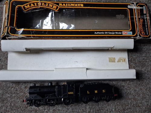 LOCOMOTORA HORNBY R3313 Series LMS 0-6-0 CLASE 4F FOWLER 4321 | Condition: Used