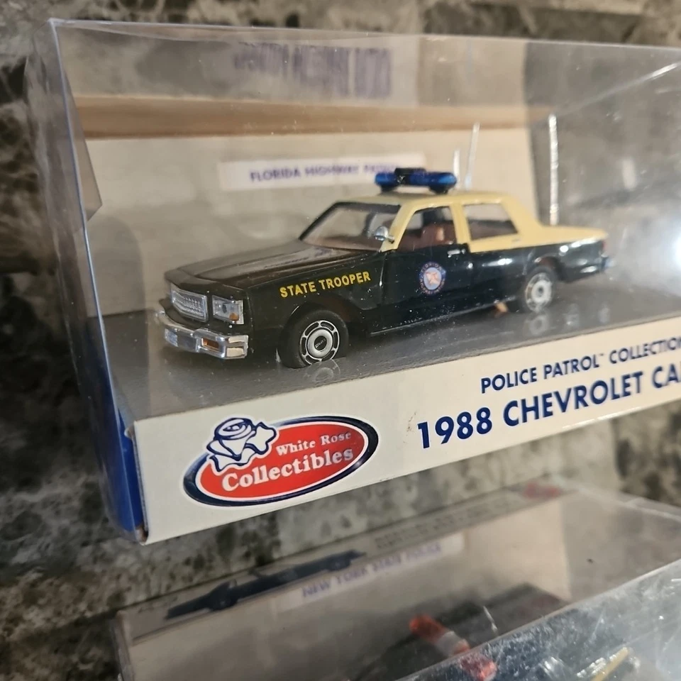 1:43 1988 Chevy Caprice Box Policía Modelo Personalizado Lote 93 96 Retro Raro 87 89 Foto 4 de 4